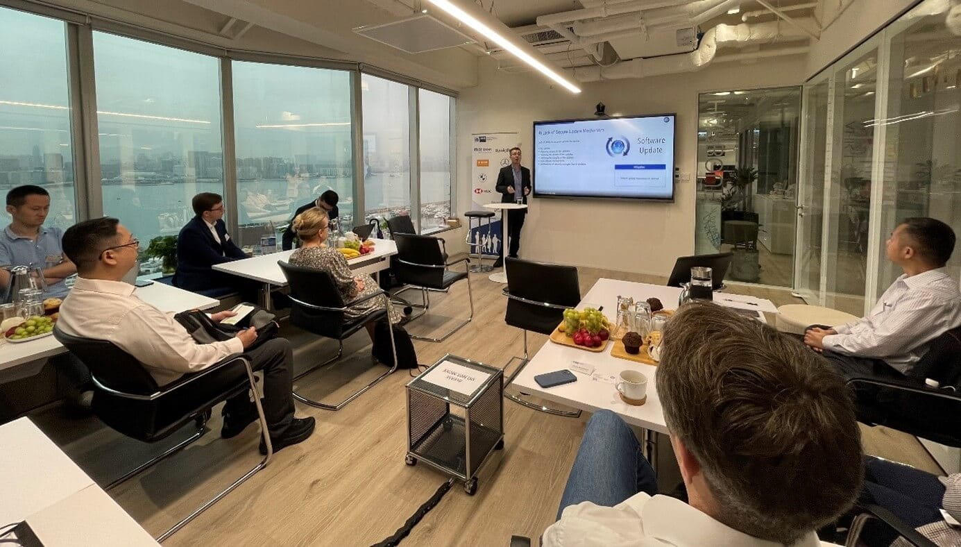 TüV南德網絡安全專家Maxime Hernandez在研討會現場