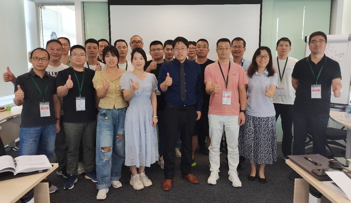 培訓現場合影
